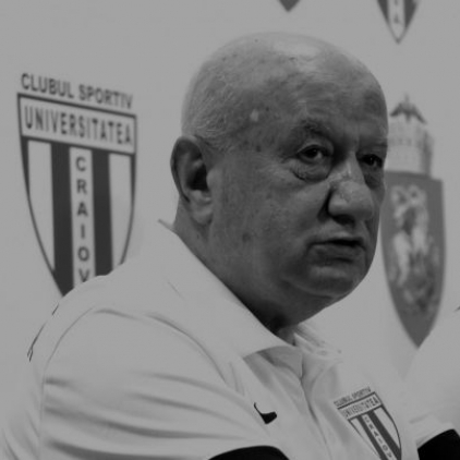 Cel mai iubit dascăl al Caracalului este părintele creatorului Campioanei unei mari iubiri! de Tiberius Domozină
