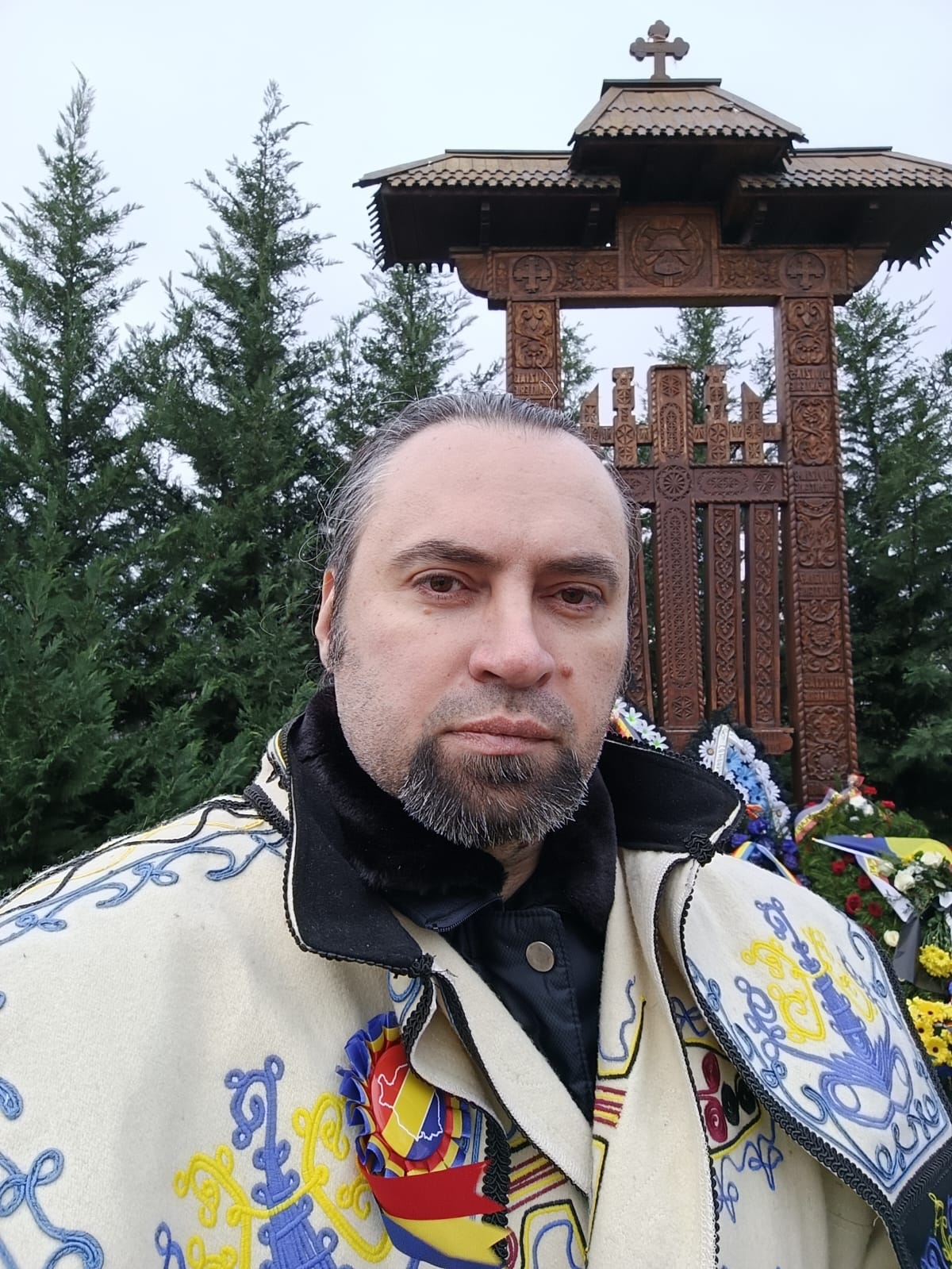 Vrem Mănăstire ridicată la Tâncăbești pe locul Troiței profanate! de Tiberius Domozină-Romanați